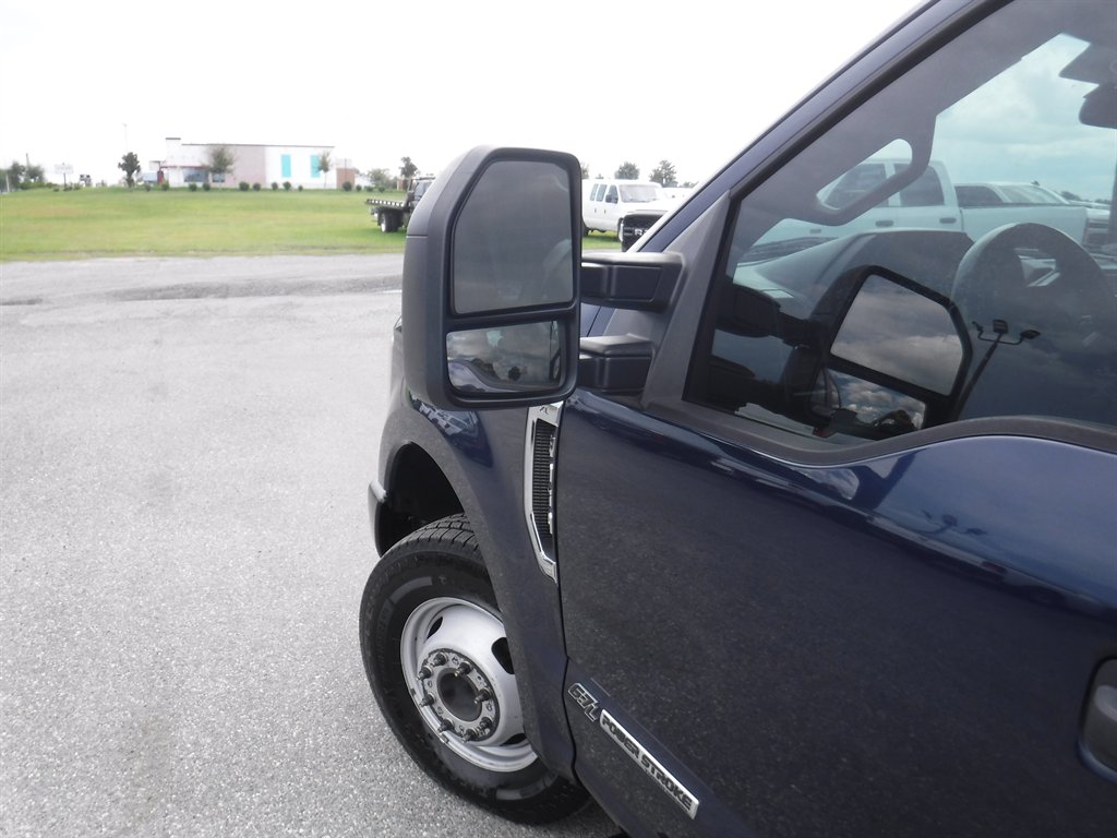 2018 Ford F-350 - $30,995