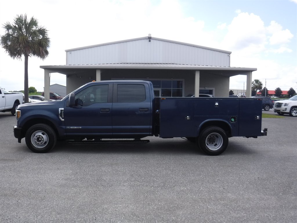 2018 Ford F-350 - $30,995