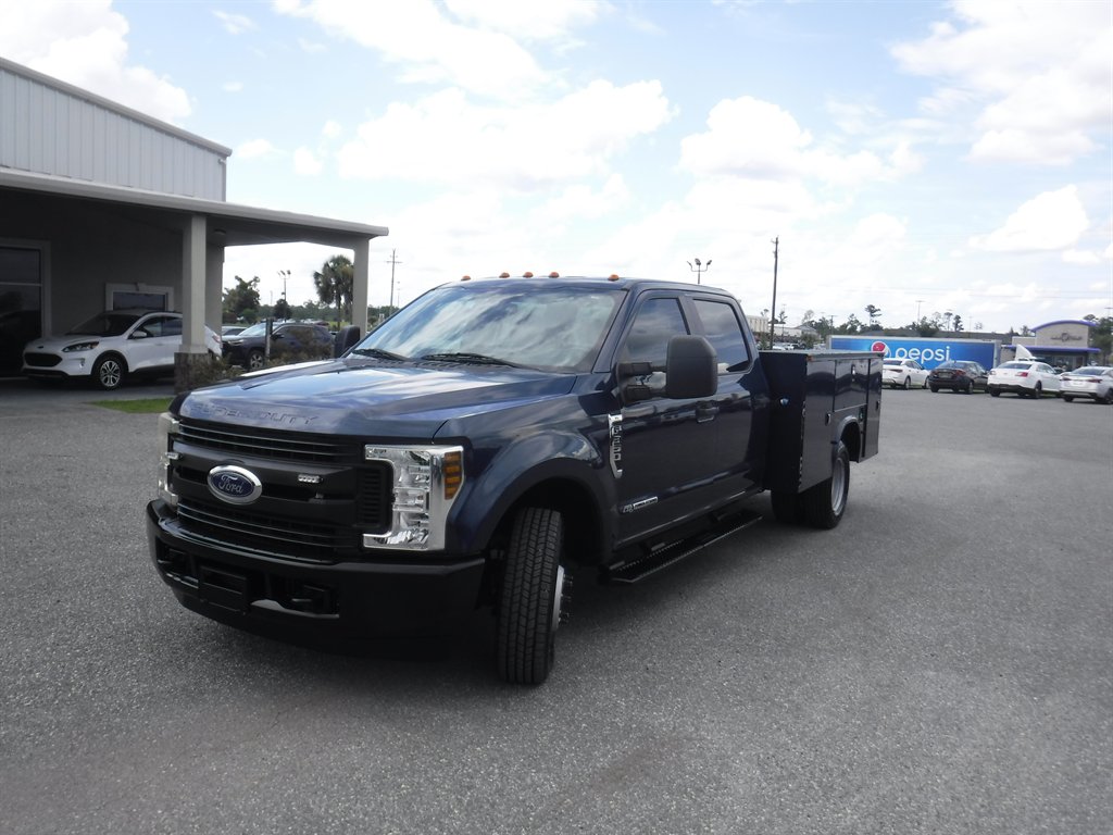 2018 Ford F-350 - $30,995
