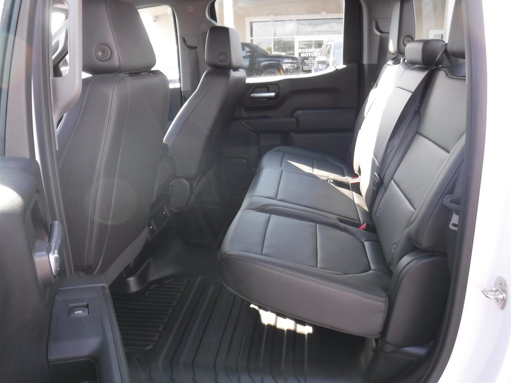 2020 Chevrolet Silverado - $26,995