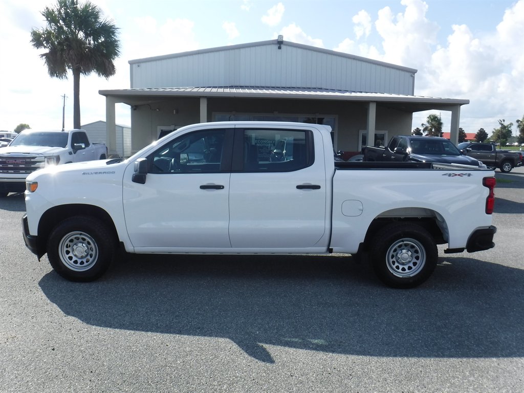 2020 Chevrolet Silverado - $26,995