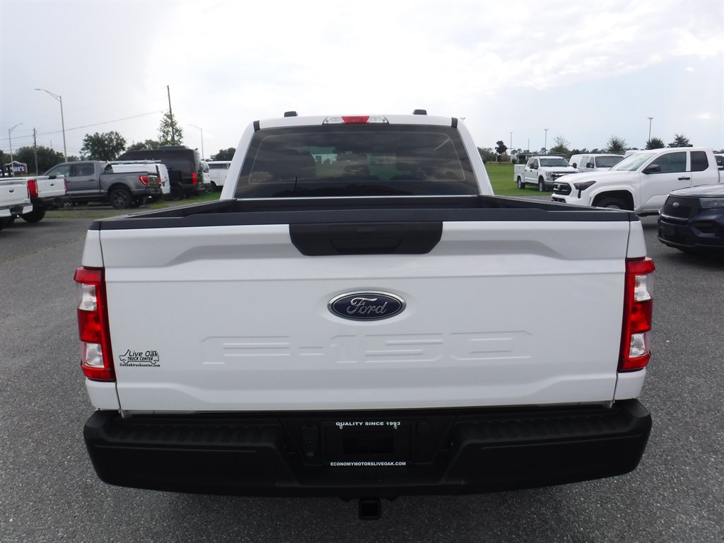 2022 Ford F-150 - $28,995