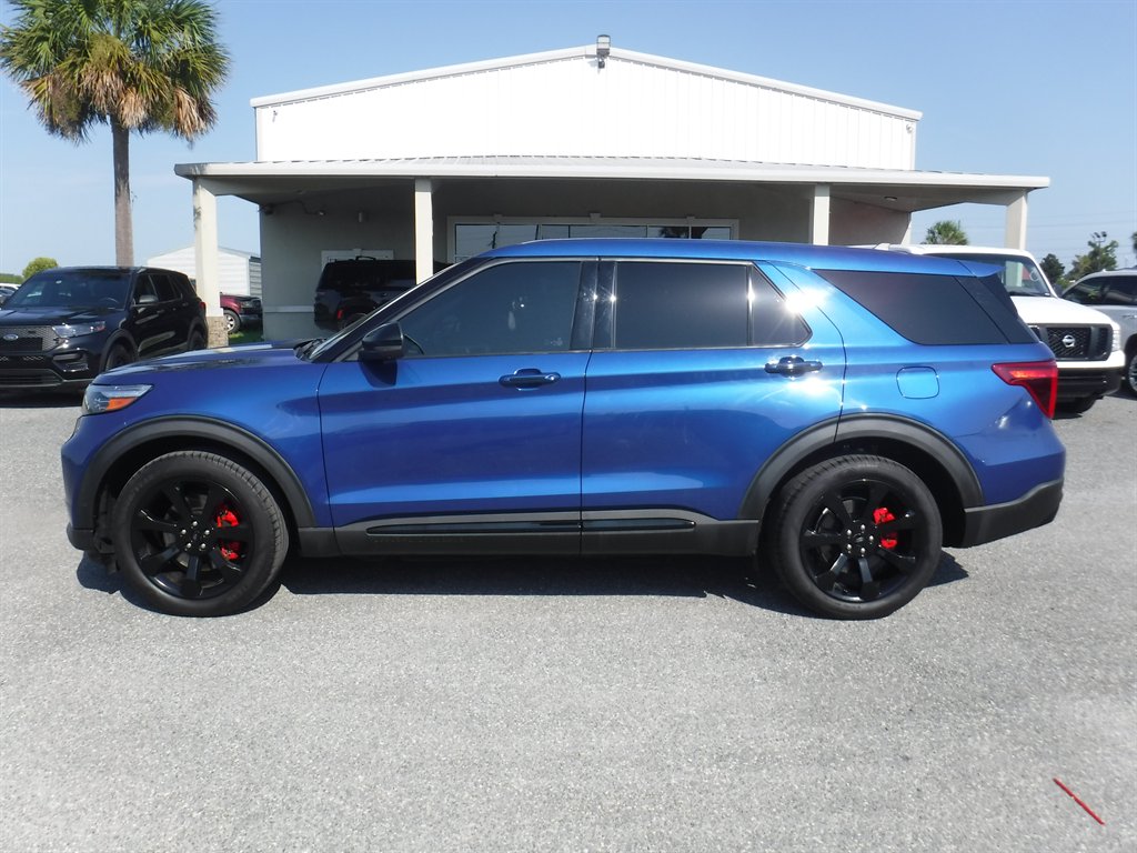 2022 Ford Explorer - $26,995