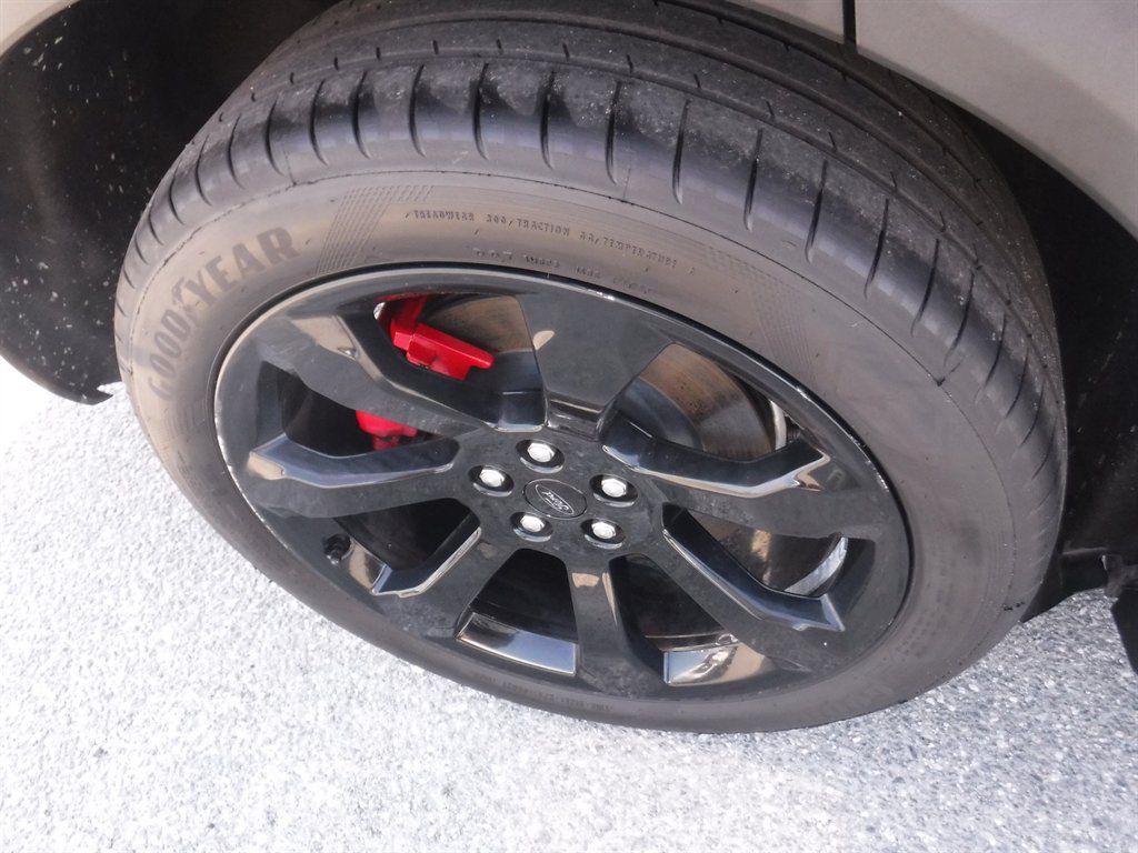 2022 Ford Explorer - $26,995