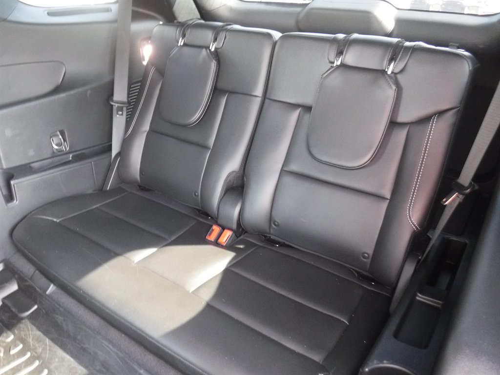 2022 Ford Explorer - $26,995