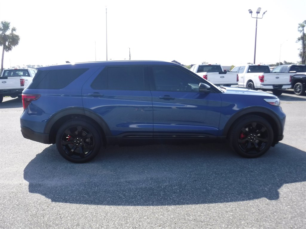 2022 Ford Explorer - $26,995