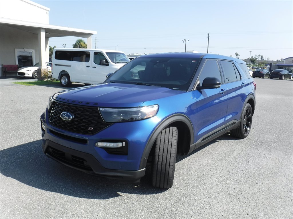 2022 Ford Explorer - $26,995