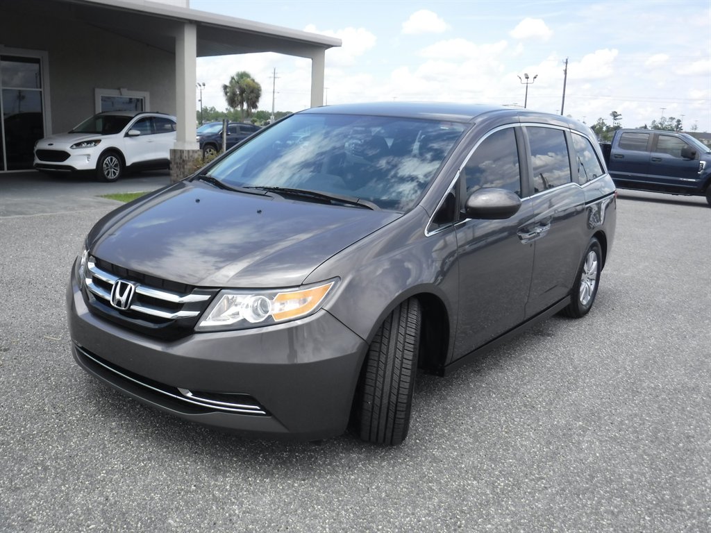 2016 Honda Odyssey - $11,995