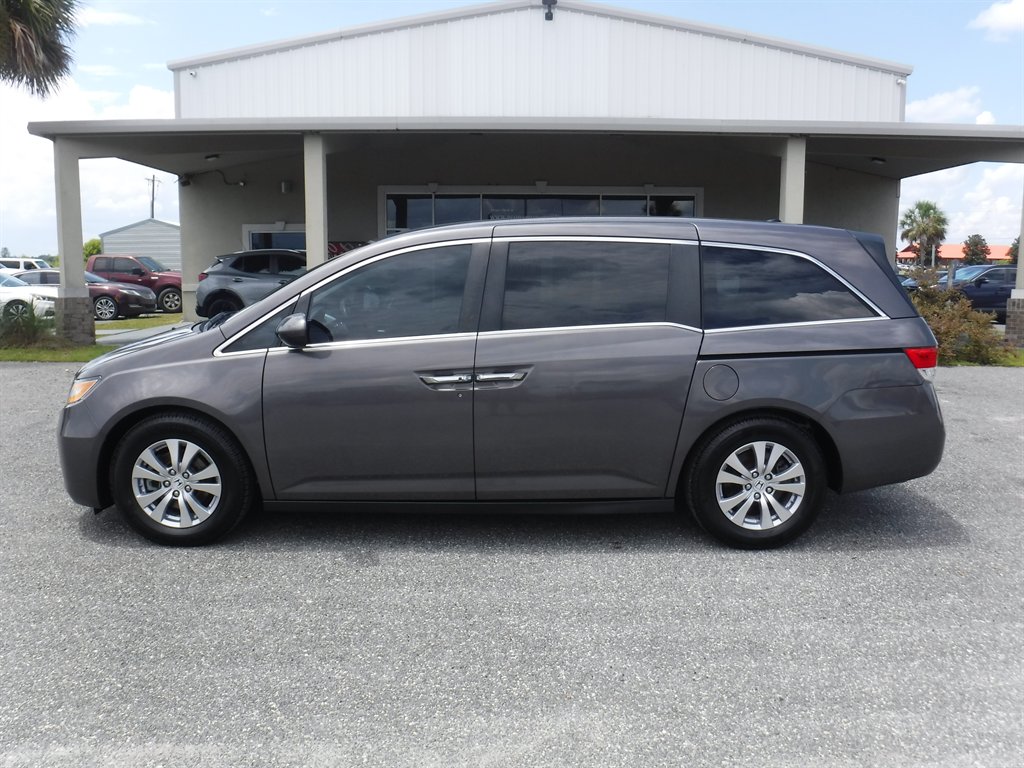 2016 Honda Odyssey - $11,995