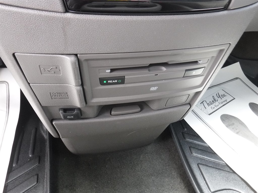 2016 Honda Odyssey - $11,995
