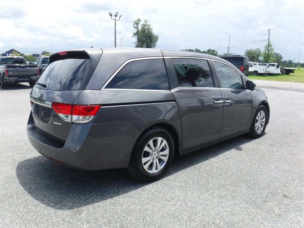2016 Honda Odyssey - $11,995