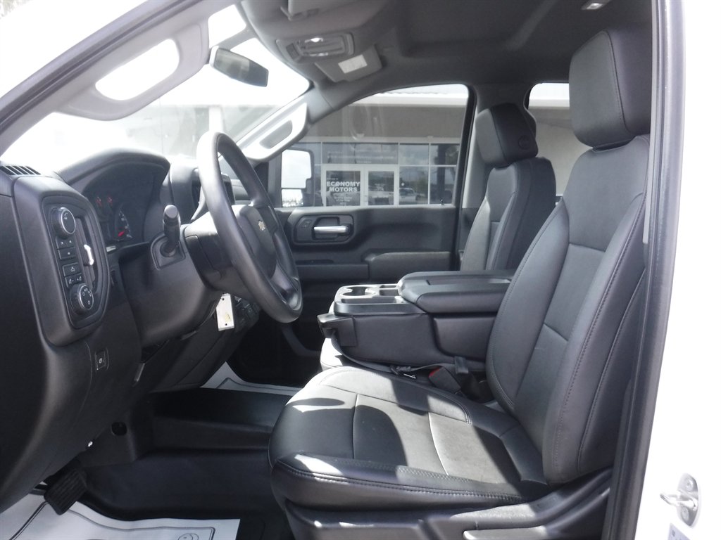 2022 Chevrolet Silverado Hd - $27,995