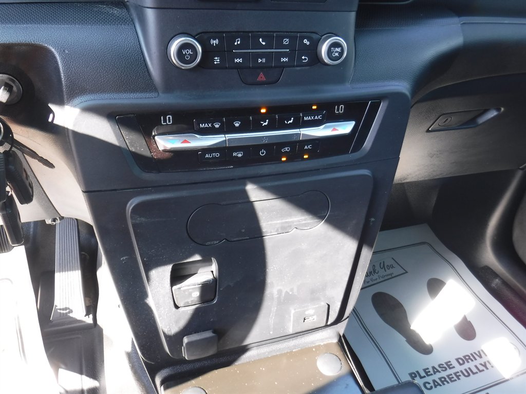 2021 Ford Explorer - $15,995