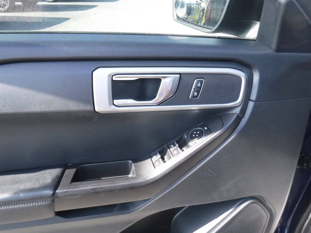 2021 Ford Explorer - $15,995