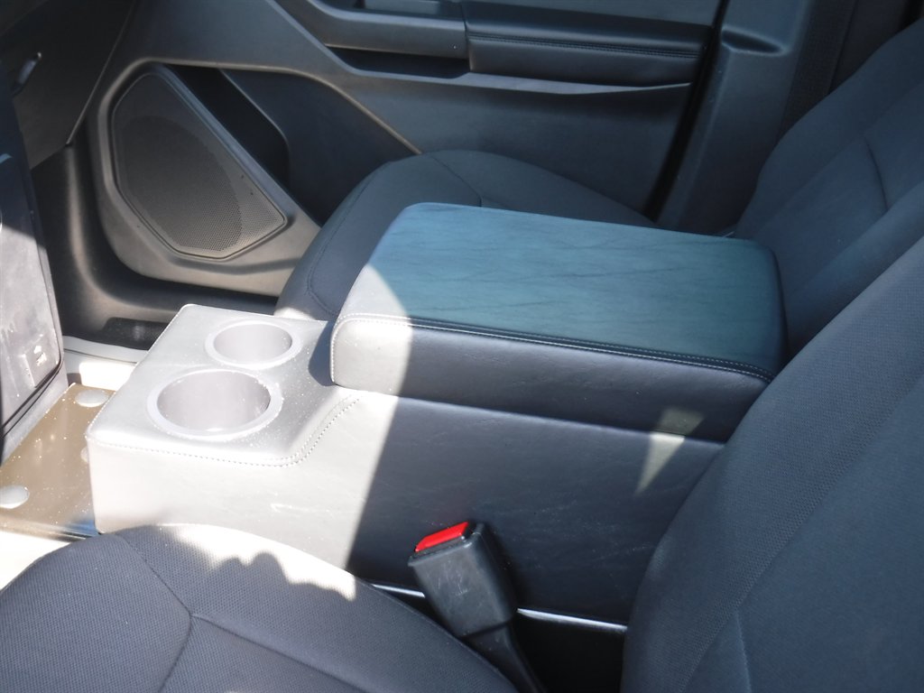 2021 Ford Explorer - $15,995