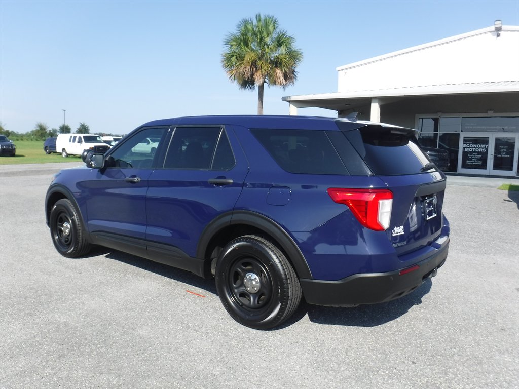 2021 Ford Explorer - $15,995