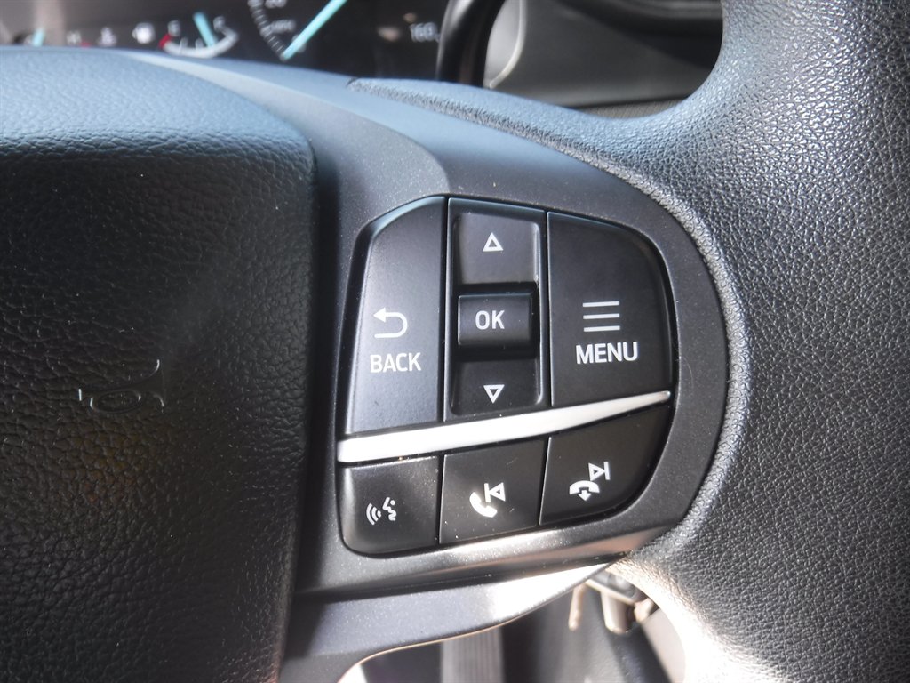 2021 Ford Explorer - $17,995