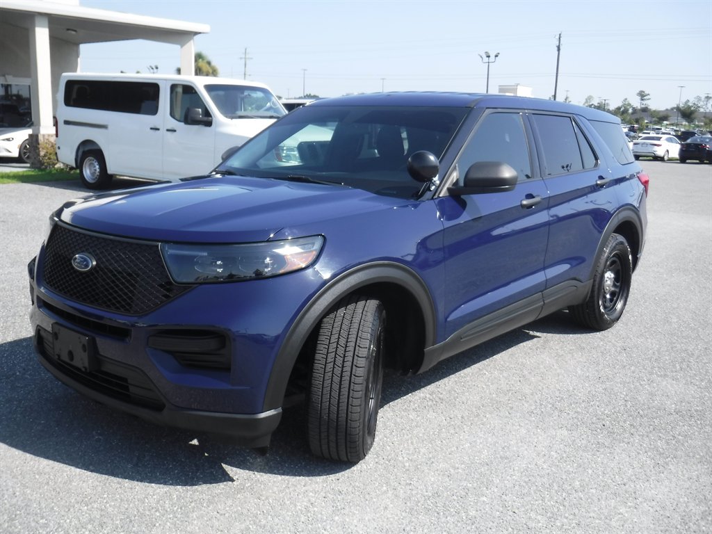 2021 Ford Explorer - $17,995