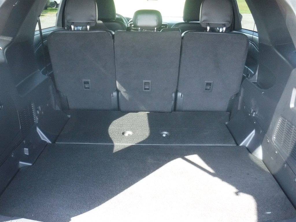 2021 Ford Explorer - $17,995