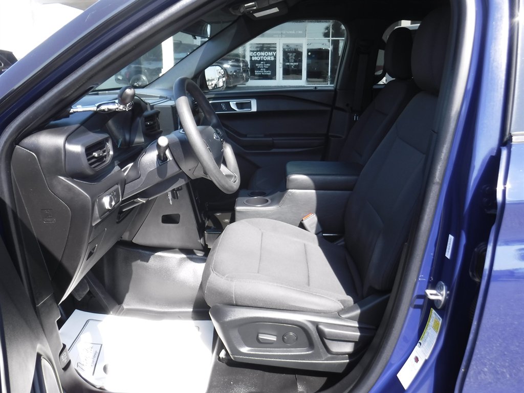 2021 Ford Explorer - $17,995