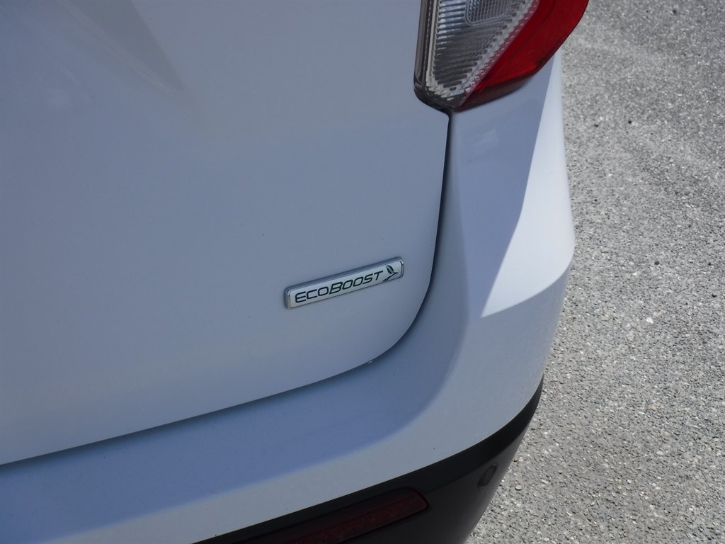 2020 Ford Explorer - $21,995