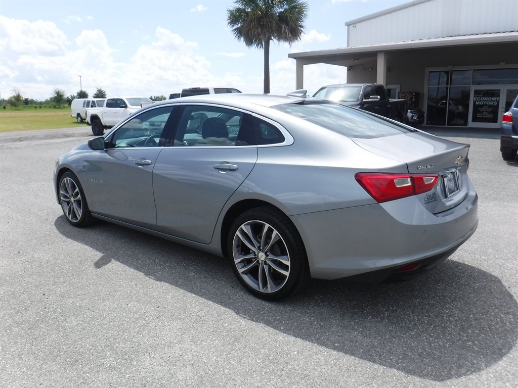 2025 Chevrolet Malibu - $17,995