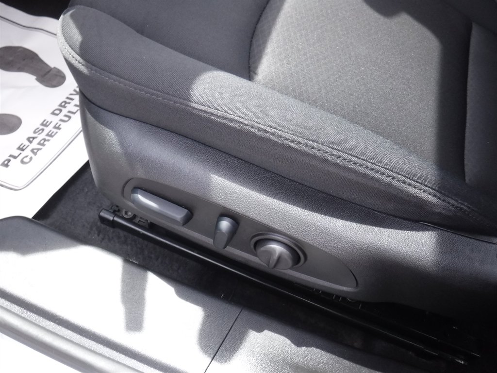 2025 Chevrolet Malibu - $17,995