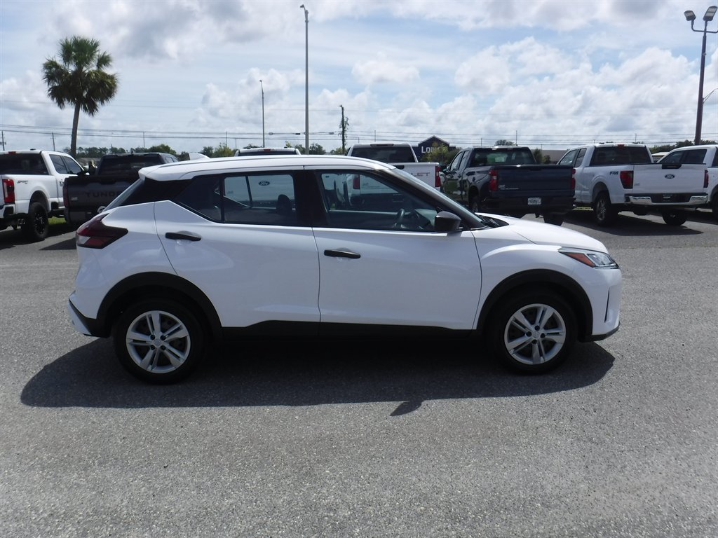 2024 Nissan Kicks - $15,880