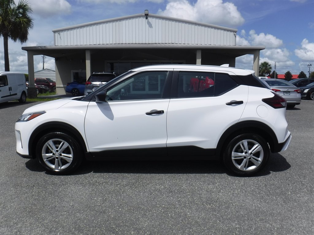 2024 Nissan Kicks - $15,880