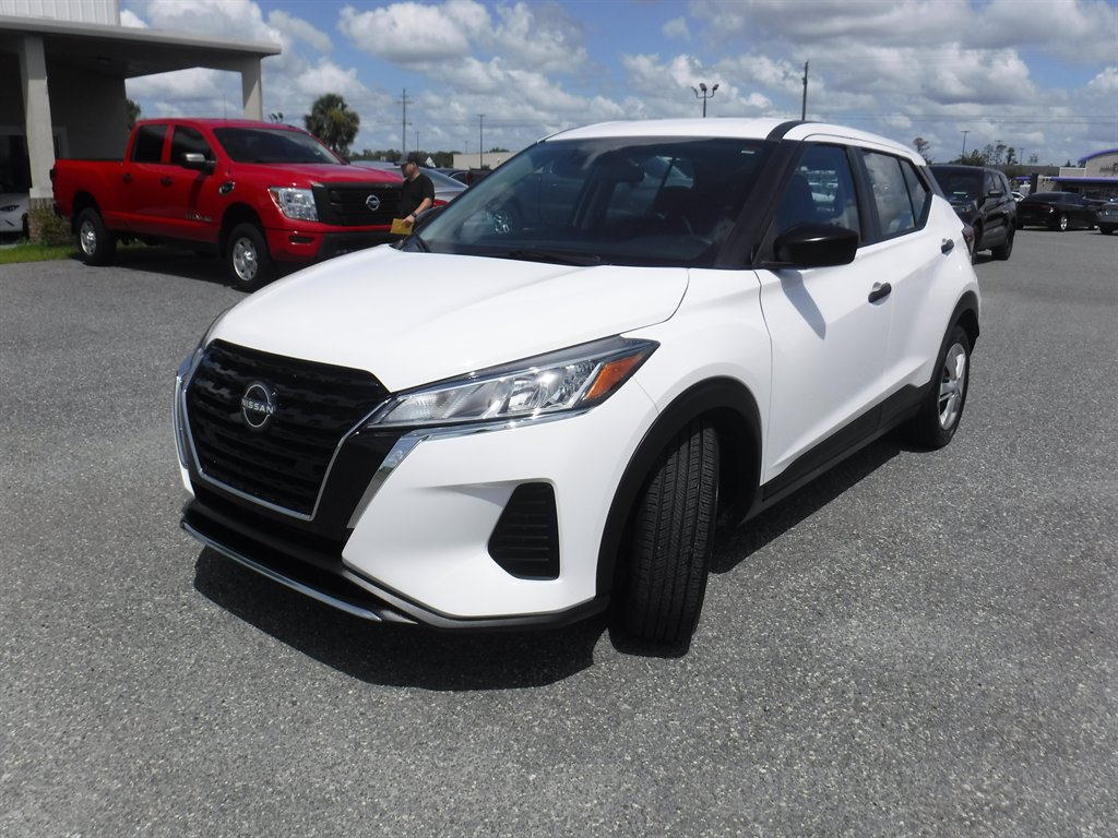 2024 Nissan Kicks - $15,880