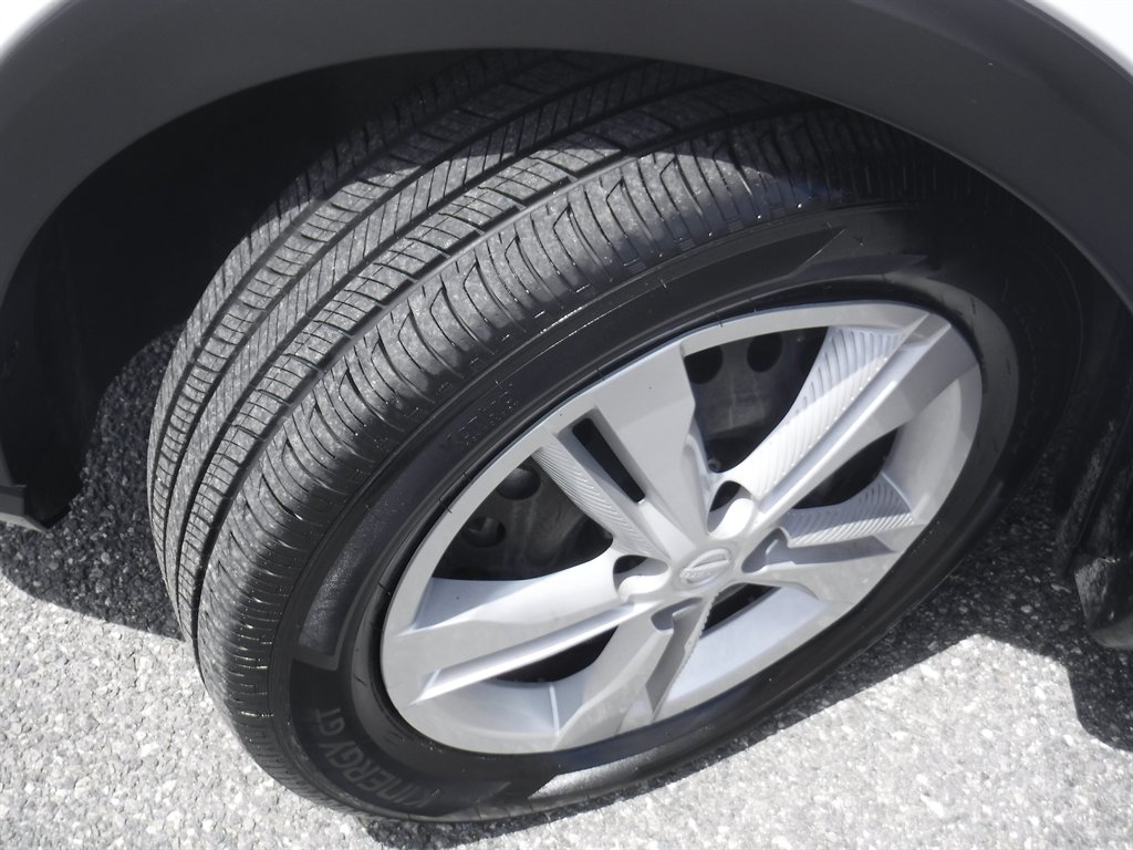 2024 Nissan Kicks - $15,880