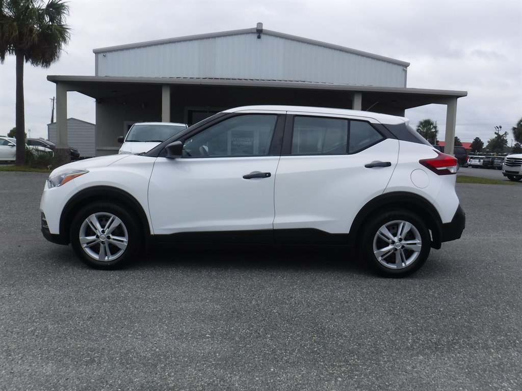 2020 Nissan Kicks