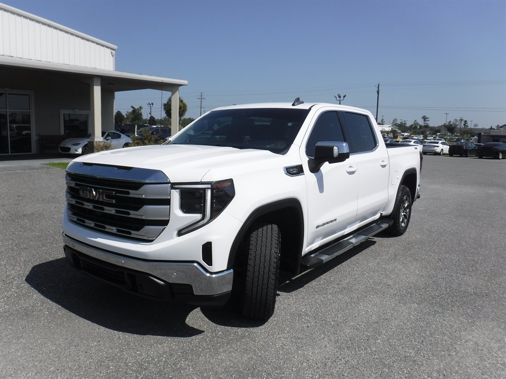 2024 GMC Sierra - $40,995