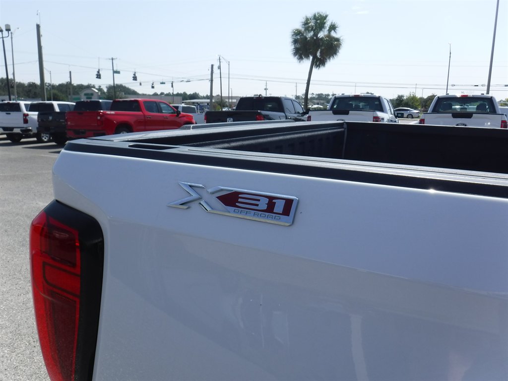 2024 GMC Sierra - $40,995