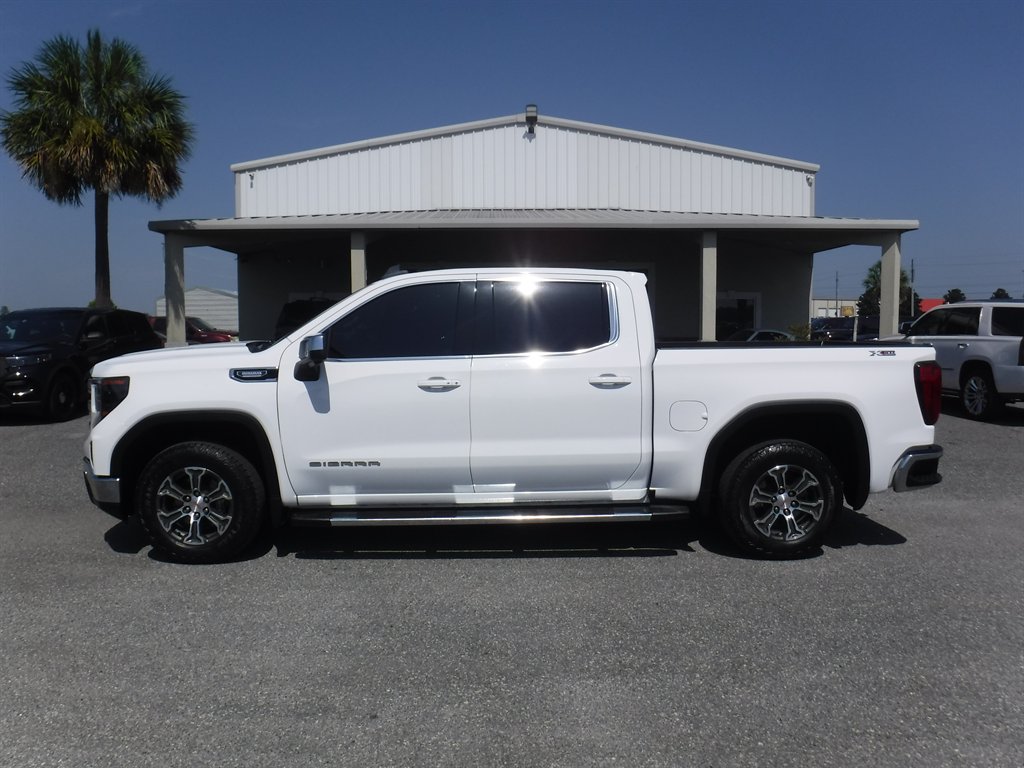 2024 GMC Sierra - $40,995