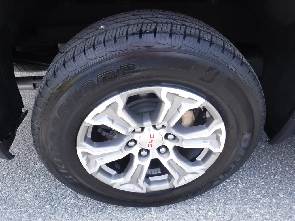 2024 GMC Sierra - $36,995