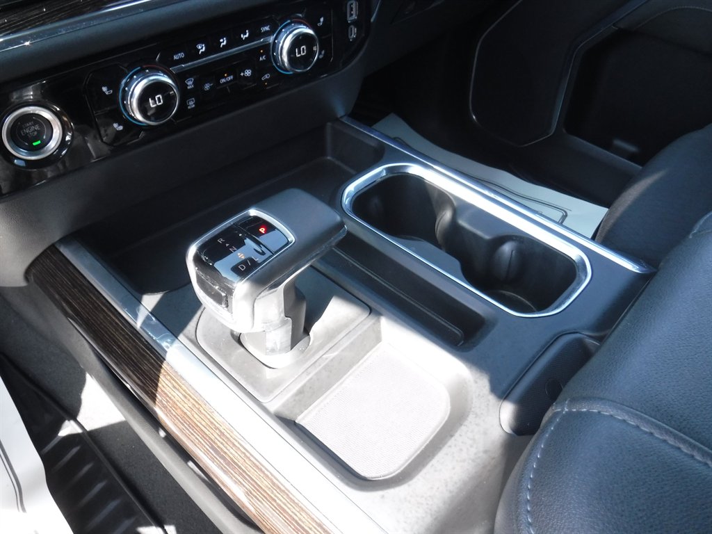 2023 GMC Sierra - $41,995