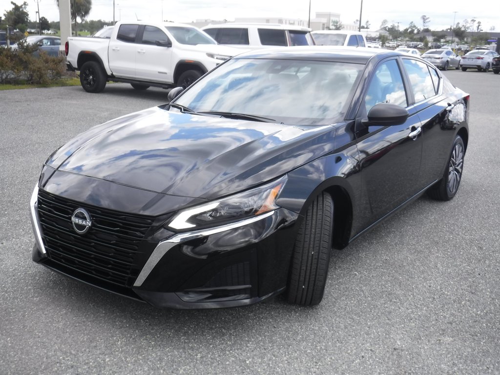 2025 Nissan Altima - $19,795