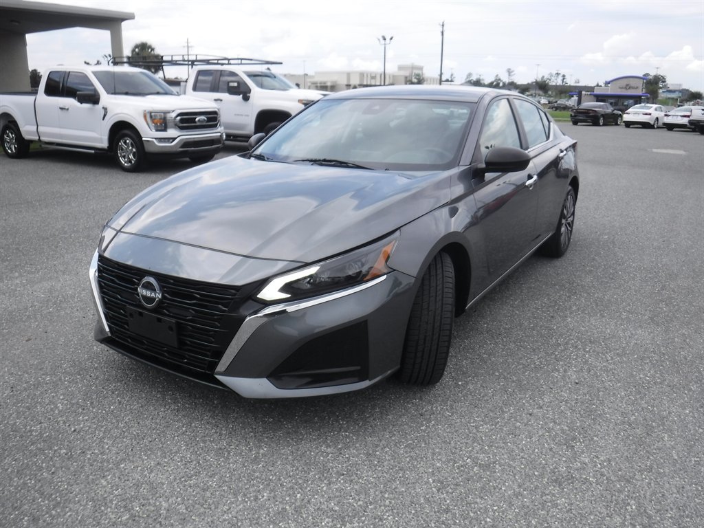 2025 Nissan Altima - $19,995