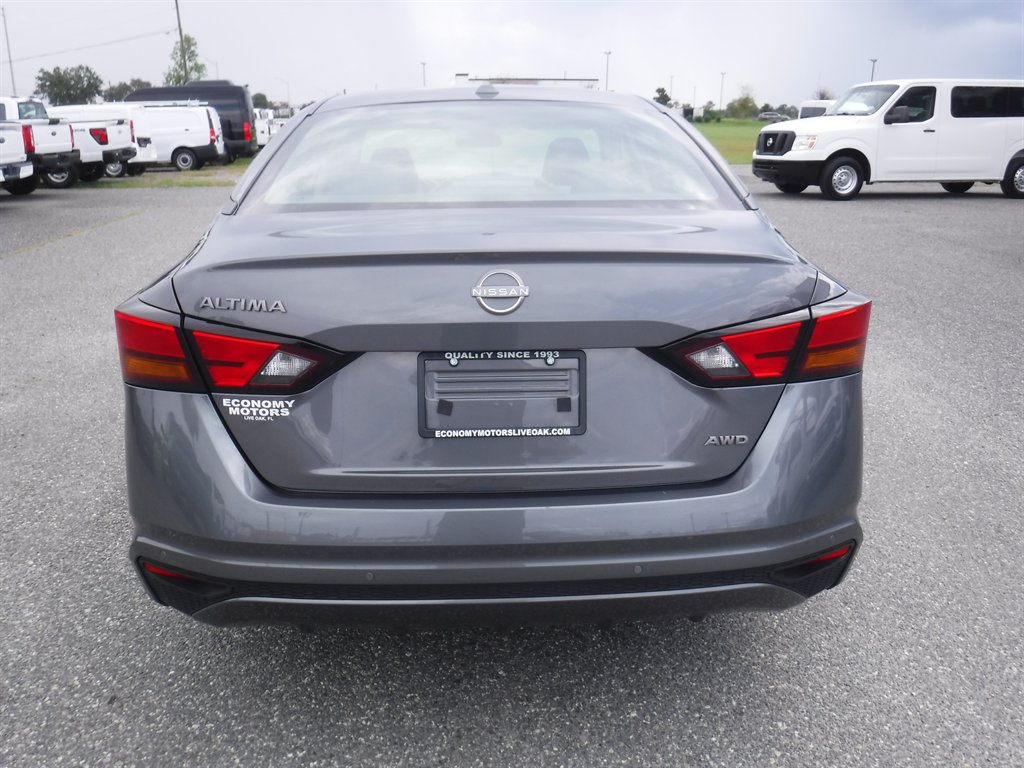 2025 Nissan Altima - $19,995