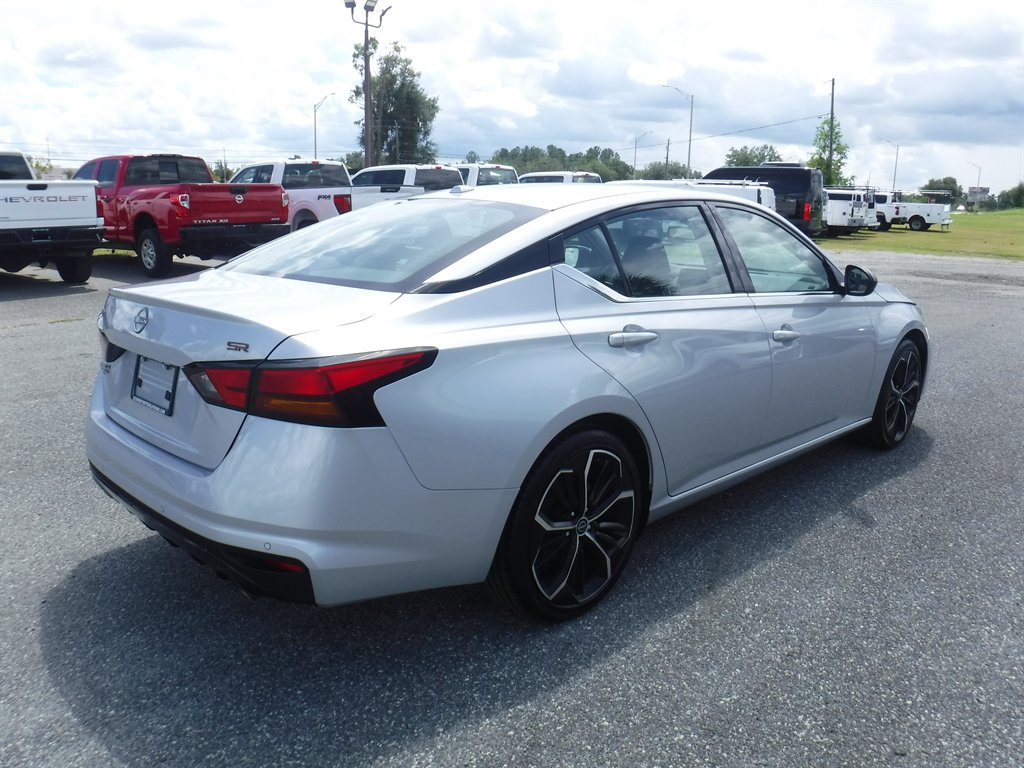 2024 Nissan Altima - $19,895
