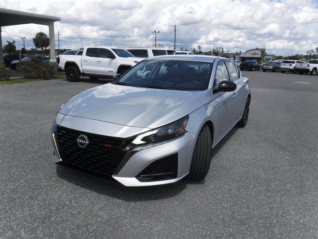 2024 Nissan Altima - $19,895