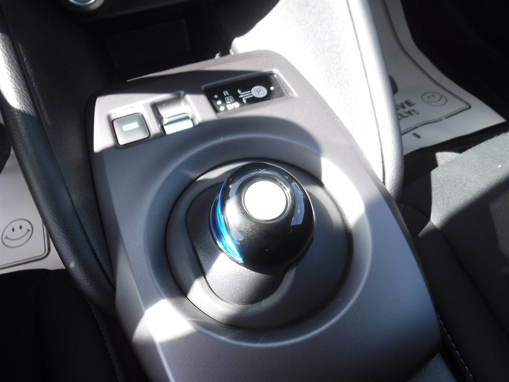 2025 Nissan LEAF - $15,499