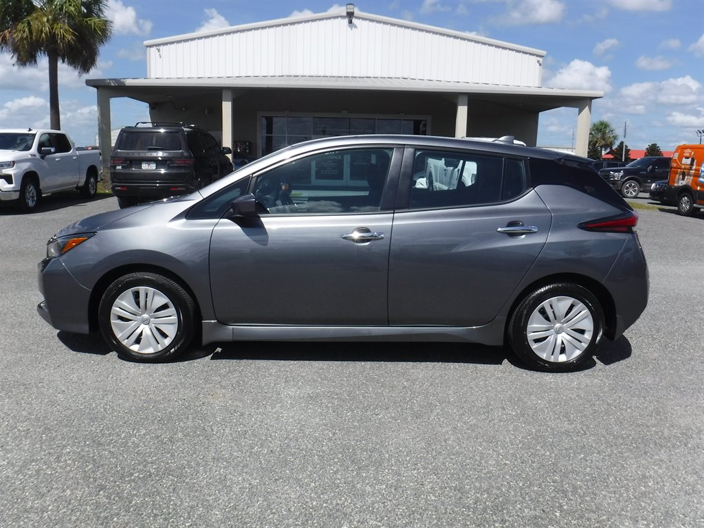 2025 Nissan LEAF - $15,499