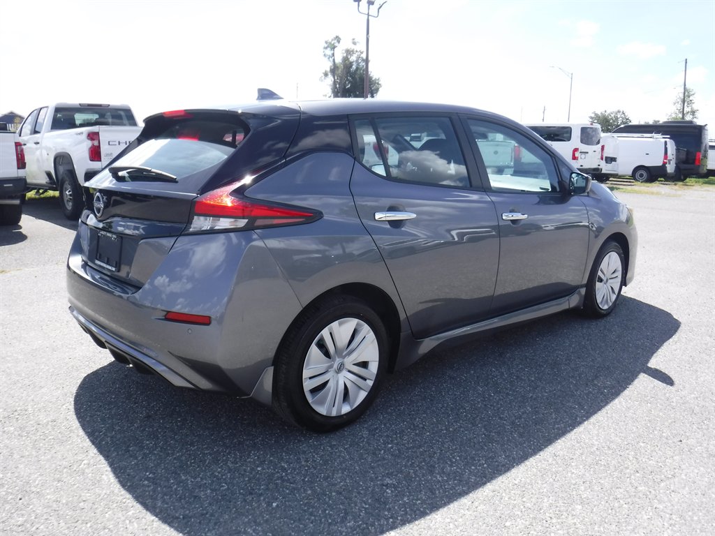 2025 Nissan LEAF - $15,499
