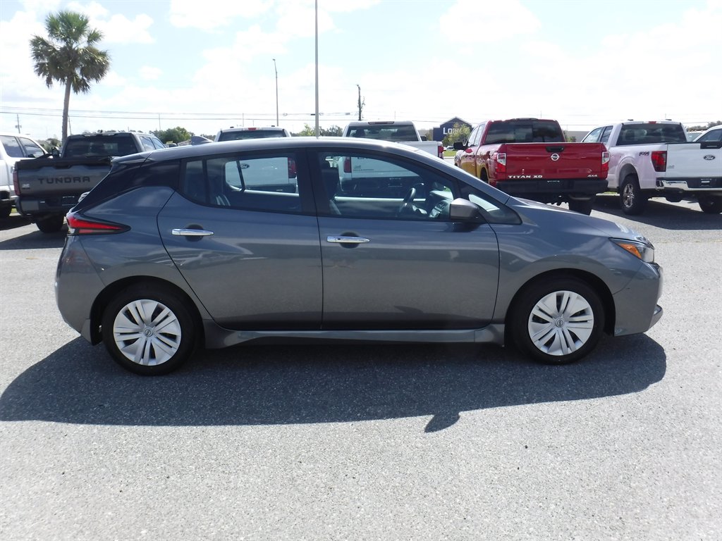 2025 Nissan LEAF - $15,499
