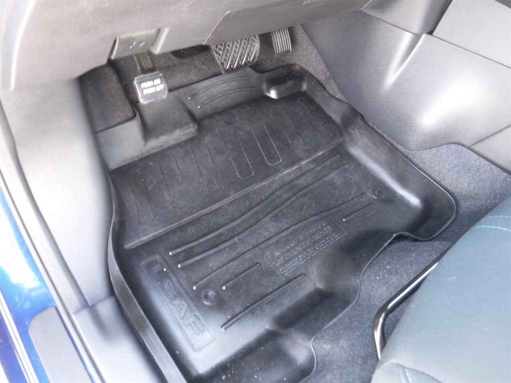2025 Nissan LEAF - $16,599