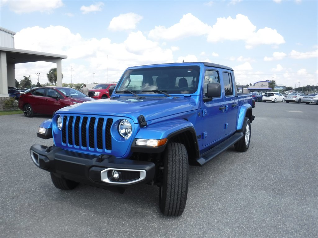 2023 Jeep Gladiator - $29,995
