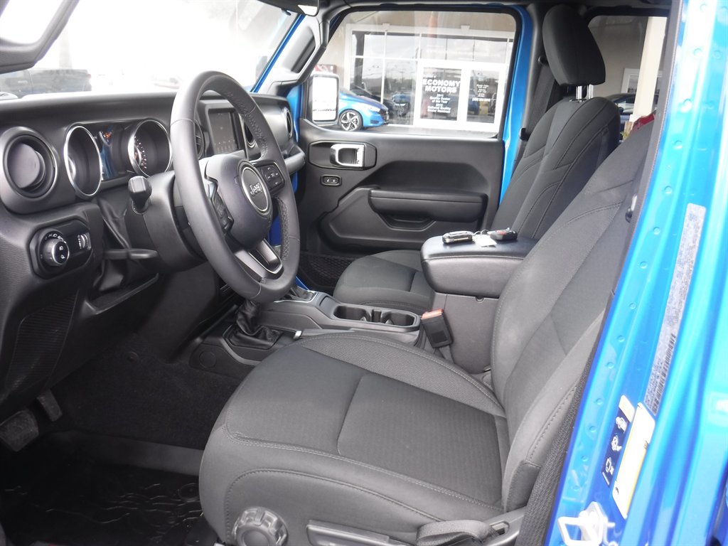 2023 Jeep Gladiator - $29,995