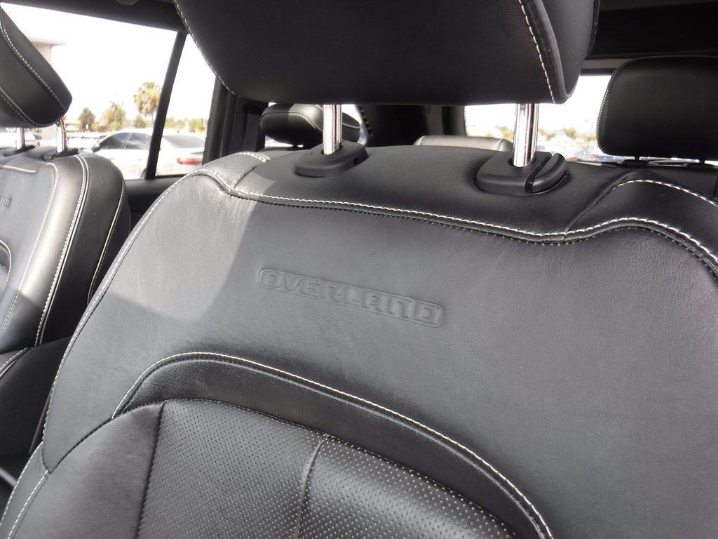 2023 Jeep Cherokee - $32,995